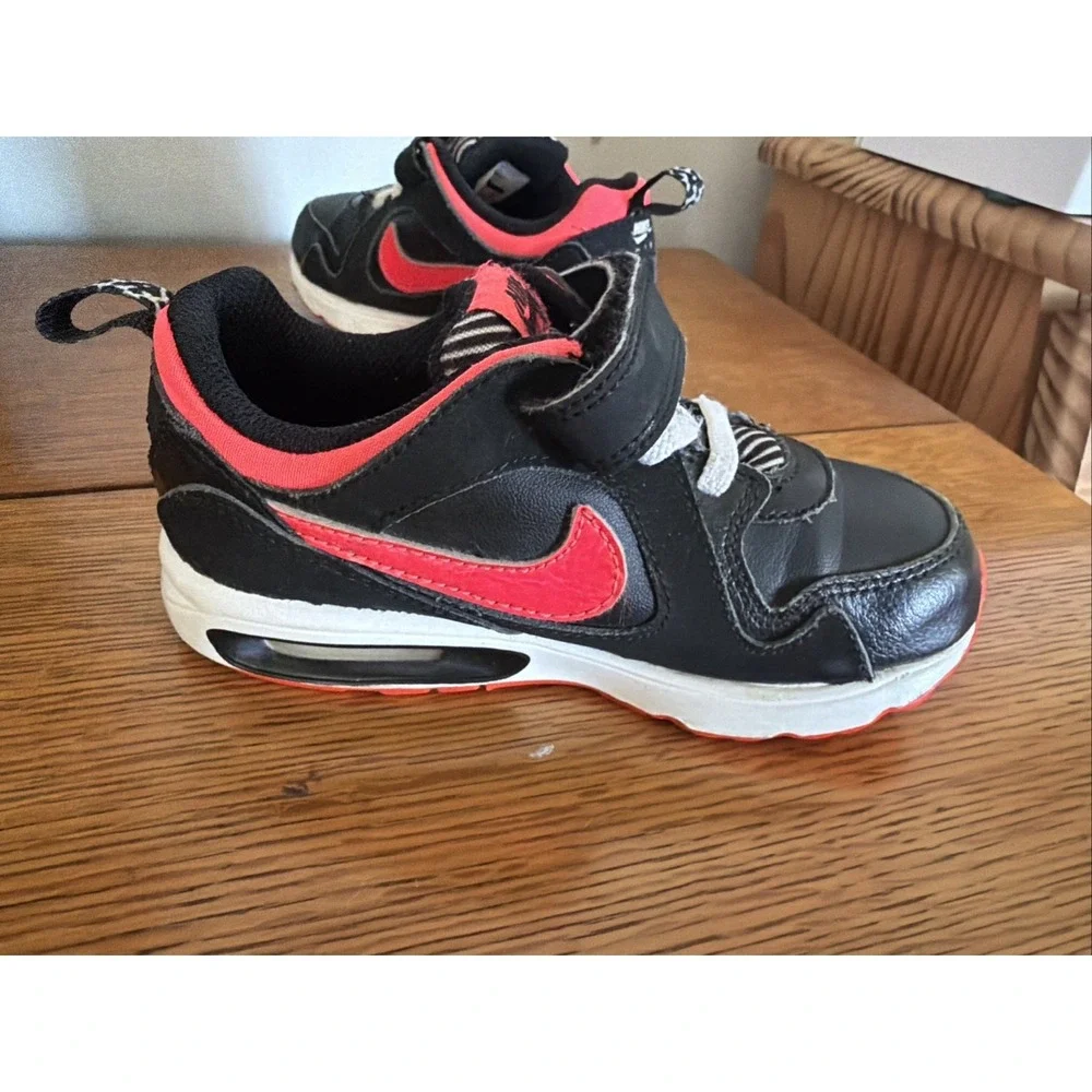 Nike Air Max Trax TDV Size 10C Black Hyper Punch White 644474 003